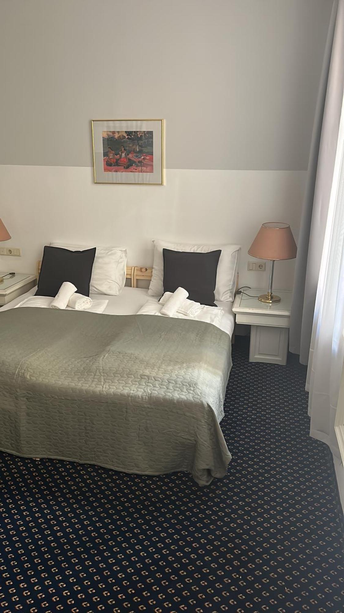 Hotel Self-check-in Adlon Wien